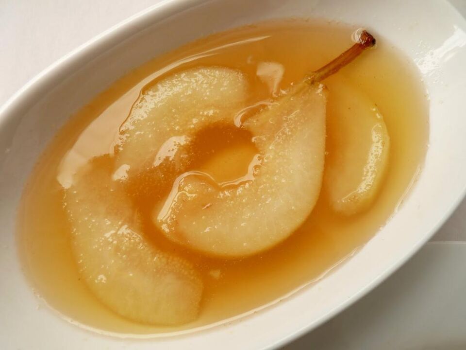 Het is nuttig voor patiënten met prostatitis om perencompote in hun dieet op te nemen
